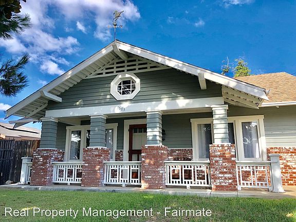 3rd image of 3585 Vineland Ave
