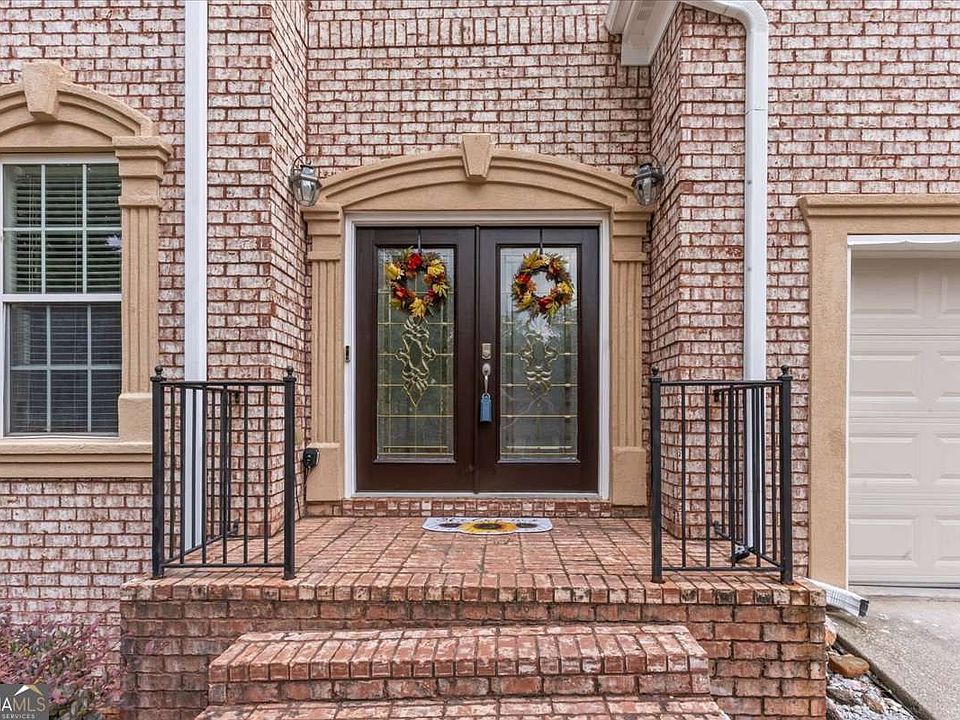 1st image of 3113 Brians Creek Dr SE