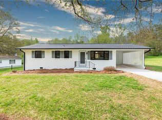 7240 Vance Rd, Kernersville, NC 27284