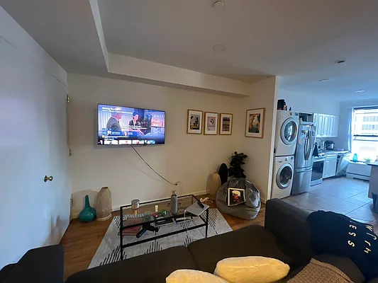 Rented by Blue City Realty LLC | media 10