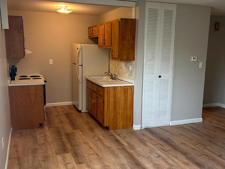 429 Broadway — Photo 3