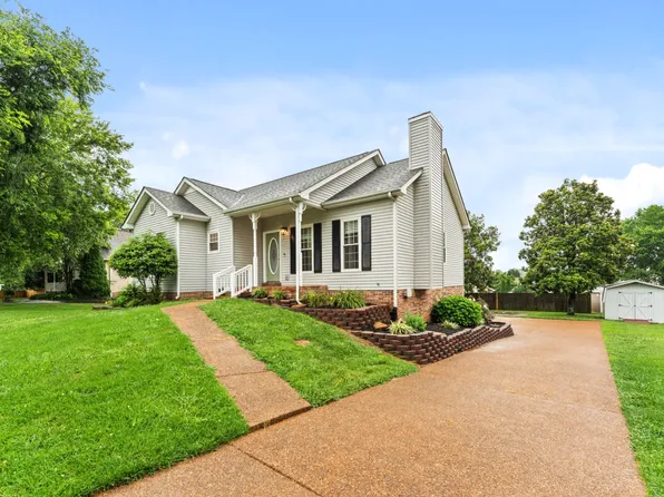 3708 Jay Ln, Spring Hill, TN 37174