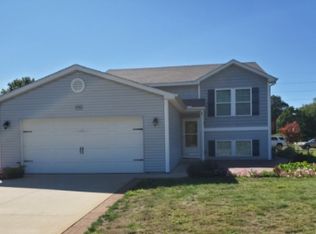 2795 Jacklyn Ct, Holland, MI 49424