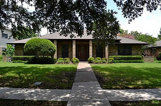 1st image of 915 Dunbarton Dr