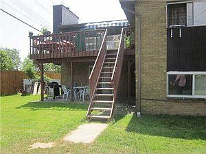 3rd image of 10 Barone Cir