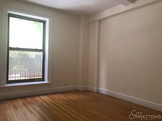 Rented by City Connections Realty | media 19