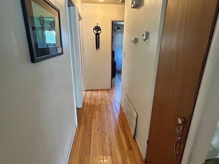 2409 Thomas Ave — Photo 13