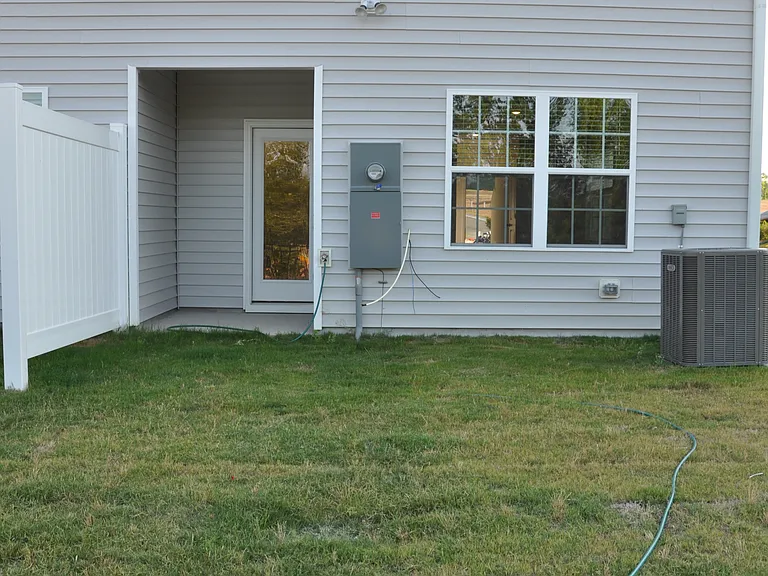 359 David Hill Dr #29 — Photo 34