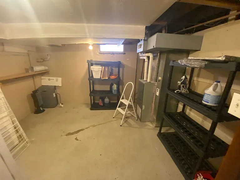 1019 S Clarkson St — Photo 20