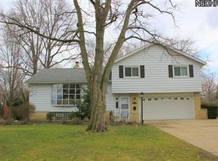 373 Claymore Blvd, Richmond Heights, OH 44143