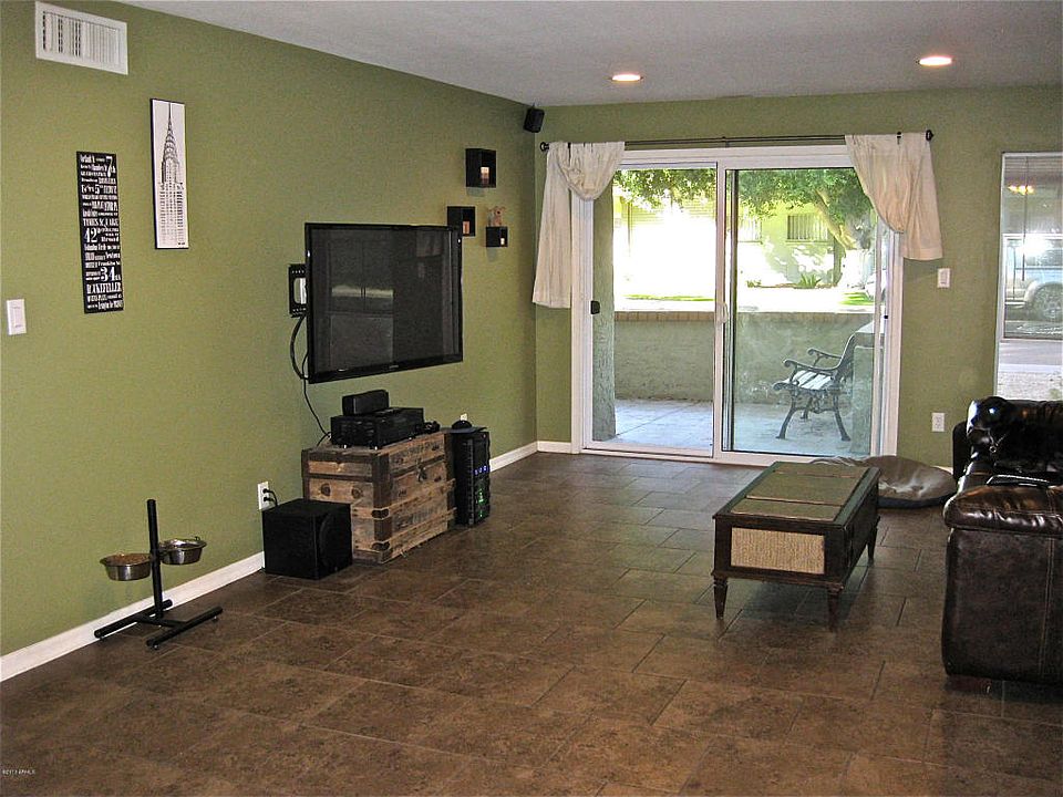 1st image of 1701 W Tuckey Ln Unit 105