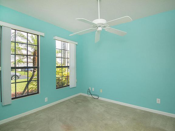 4th image of 398 Breckenridge Cir SE
