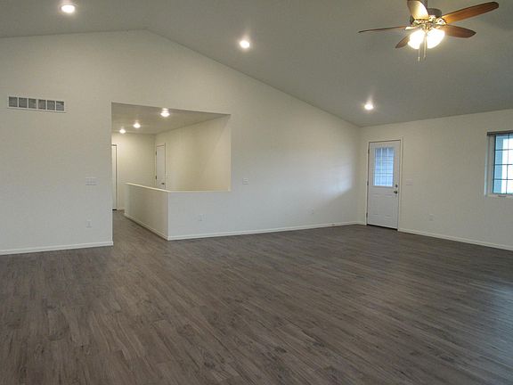 4th image of 103 Bluestem Dr