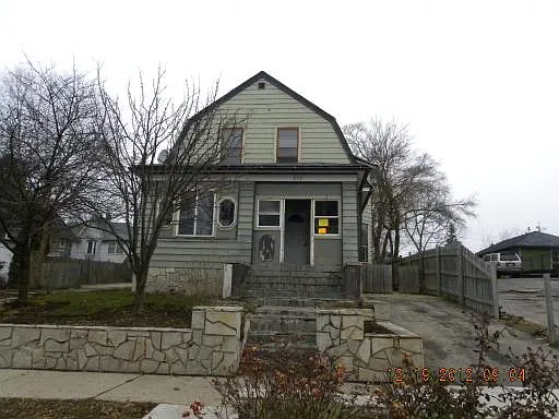 210 Cherry St photo 1