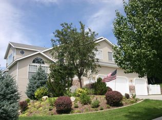 1243 E Sanders Hill Cir, Sandy, UT 84094