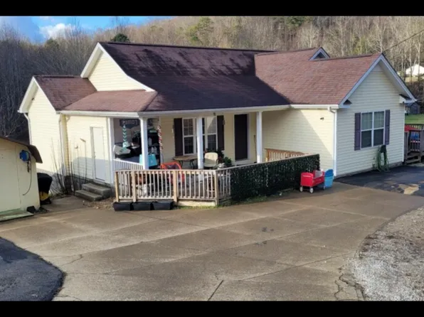 5565 638th Hwy, Manchester, KY 40962