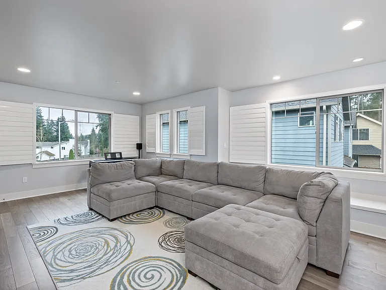 2313 242nd Pl SW — Photo 32