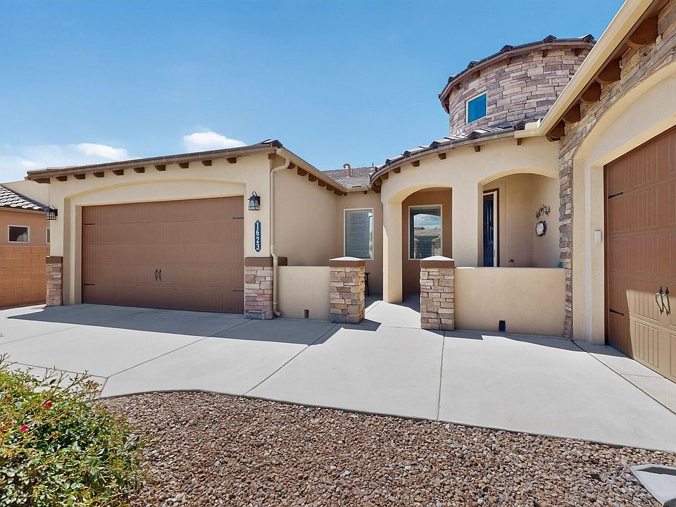 1st image of 1623 Vista De Colinas Dr SE