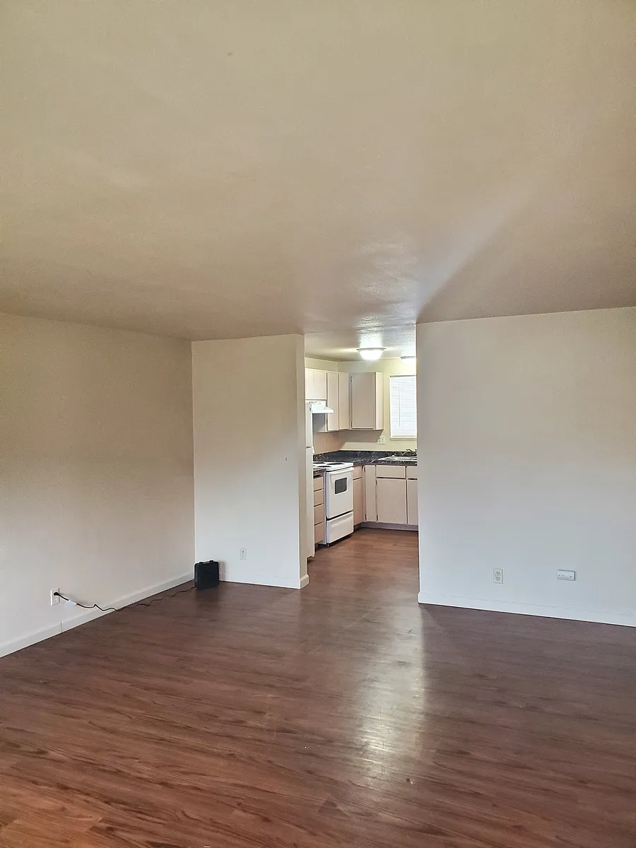 Building Photo - 655 Juniper St #A