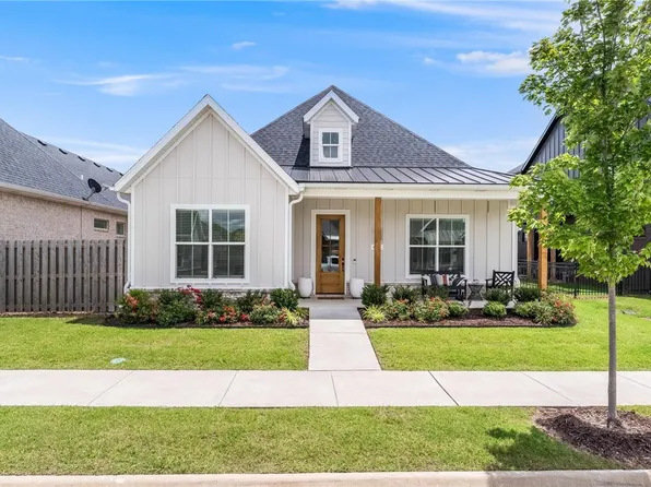 6741 Garden Trail Ave, Springdale, AR 72762