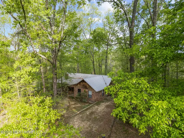 110 Beechtree Rd, Vicksburg, MS 39183