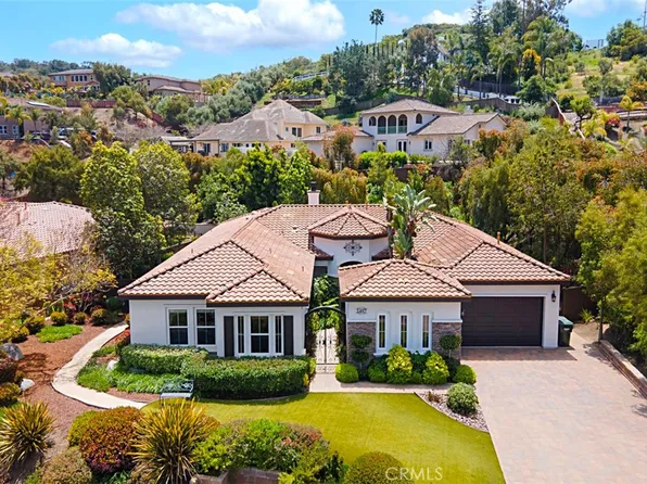 2407 Margie Way, Vista, CA 92084