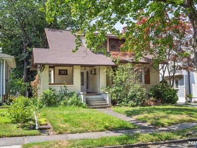 20 Walnut St, Rutherford, NJ, 07070