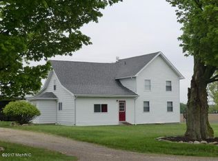 567 Babcock Rd, Bronson, MI 49028
