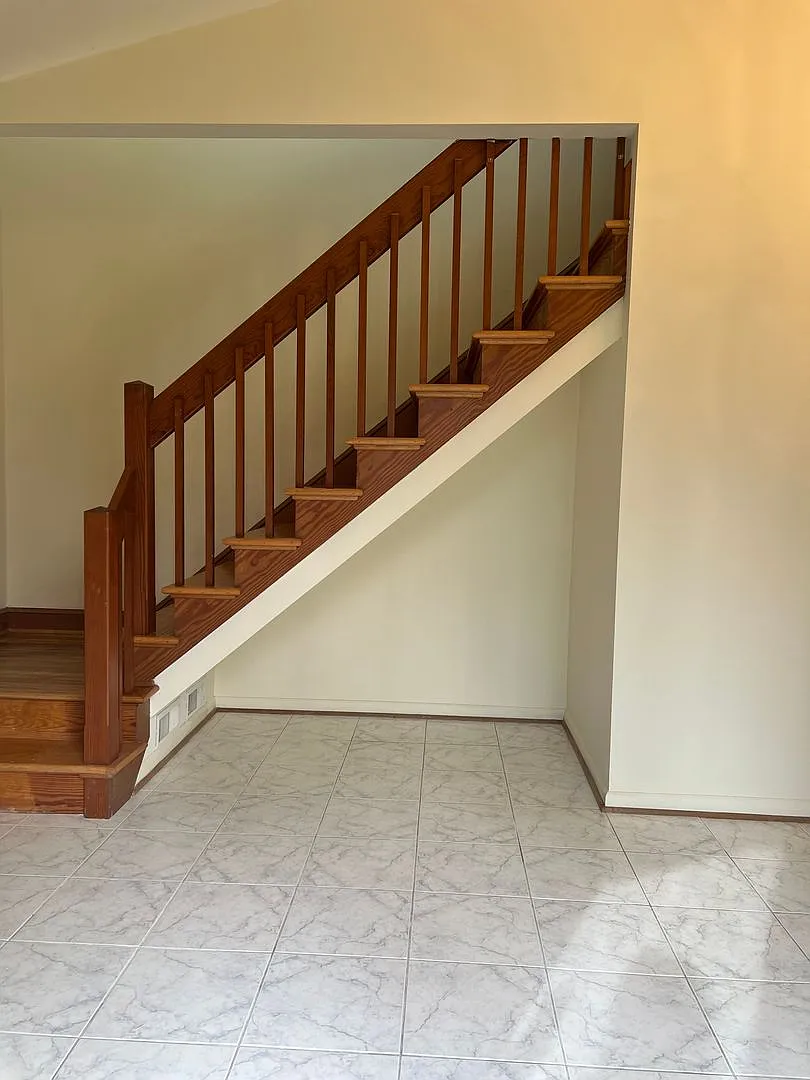 8 Butler Place — Photo 4