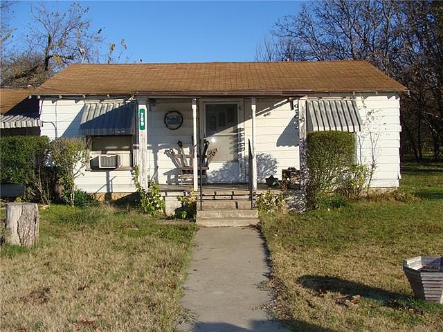 1st image of 709 Stella Mae Dr