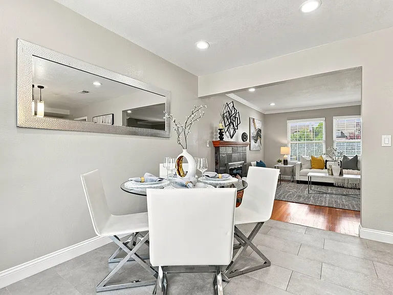 269 Bieber Dr — Photo 4