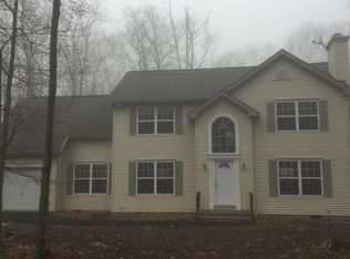 3156 Mohawk Trl, Tobyhanna, PA 18466