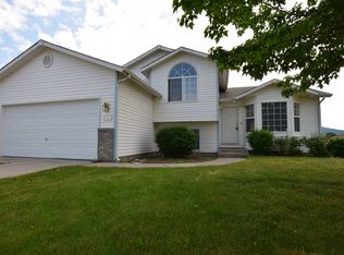 9126 N Entiate Dr, Hayden Lake, ID 83835