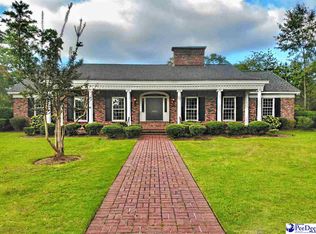 318 Lee Cir, Dillon, SC 29536