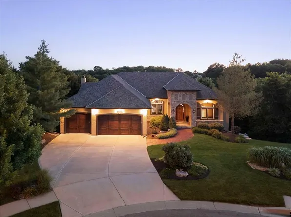11520 S Carbondale St, Olathe, KS 66061