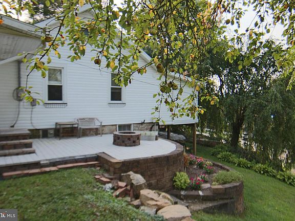 4th image of 1035 State Rd