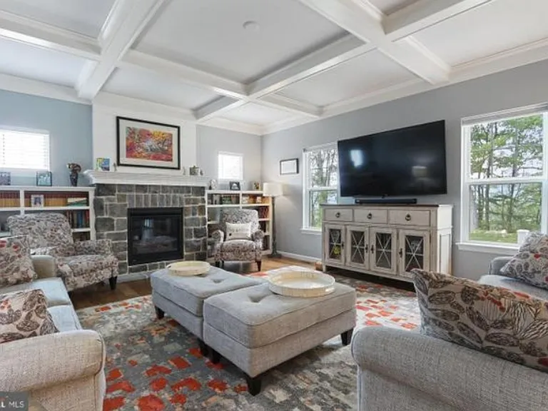118 Stone Arch Dr — Photo 12
