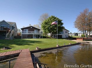 17320 Warrior Dr, Howard city, MI 49329