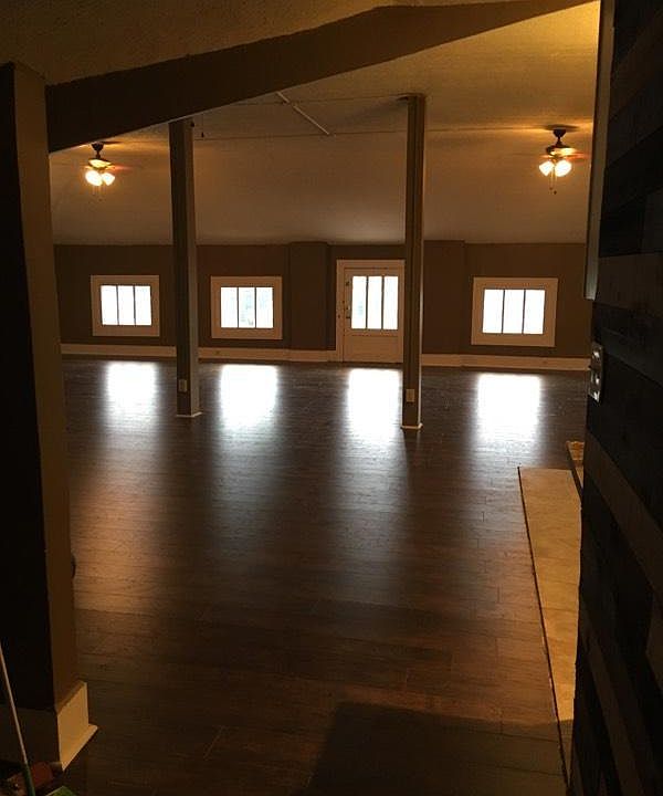 1st image of 1126 Maple Ave APT 2N