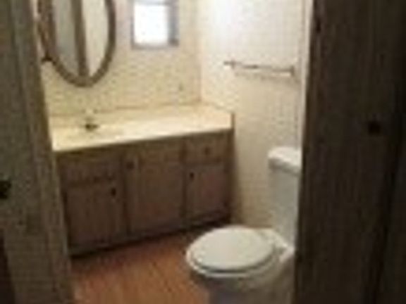5th image of 220 Trevino Dr