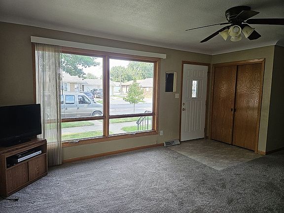 2nd image of 619 11th St N