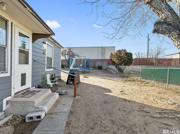 reno-nevada-442978519 picture