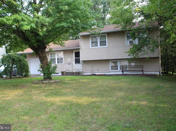 222 Ogden Station Rd, Wenonah, NJ 08090