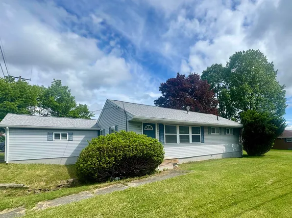 213 Albright Rd, Kingwood, WV 26537