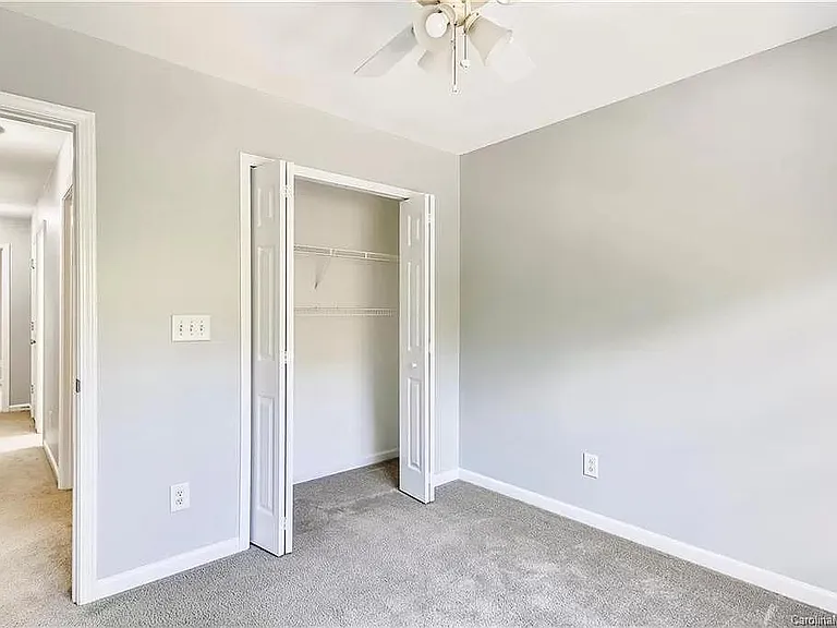 12015 Royal Castle Ct — Photo 9
