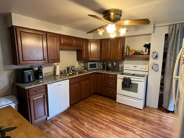 2319 Sidney St, Pittsburgh, PA 15203
