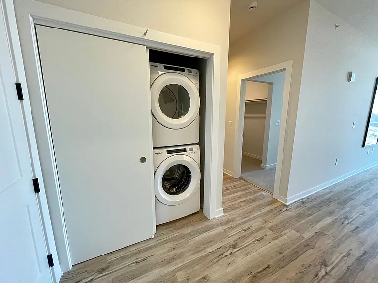 4220 W Layton Ave — Photo 18