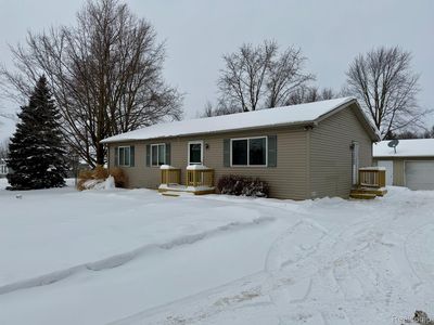 1672 W Oregon St, Lapeer, MI, 48446