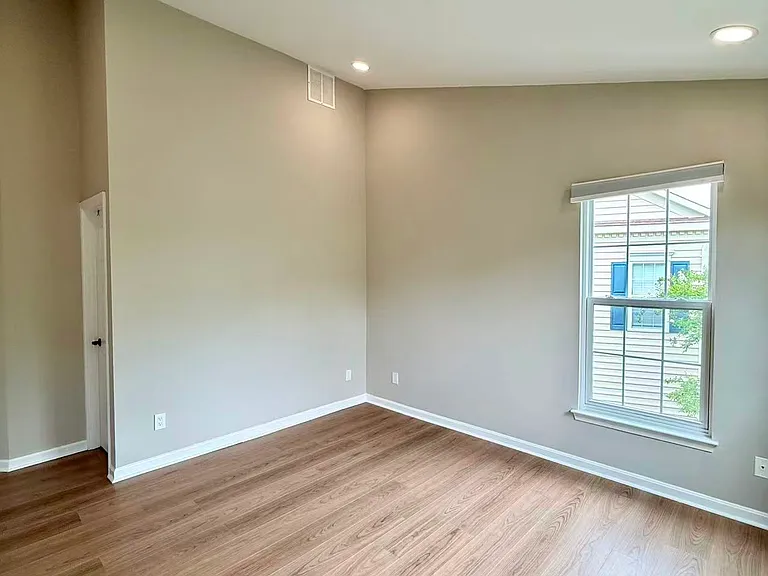 9730 Washingtonian Blvd — Photo 24
