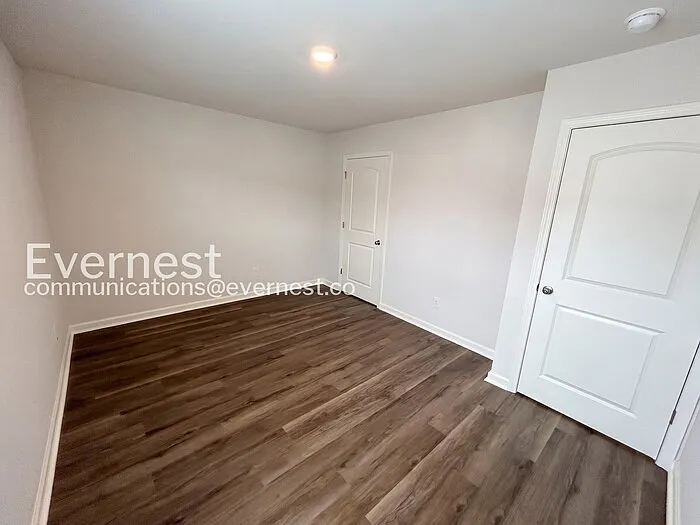 209 Maple Spring Trl — Photo 11